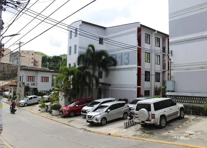 Big Studio, New Furniture, 8 Pax Apartment *